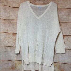 Old Navy‎ White V-neck Sweater Size XL